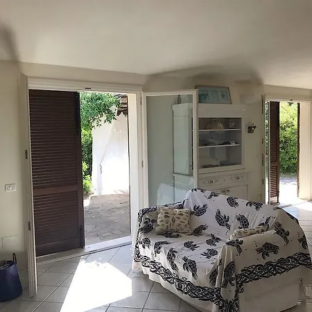 Monica וילה קאפוליברי